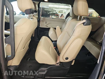 2024 Toyota Sienna XLE 7-Passenger 120.5" WB - miniatura 13