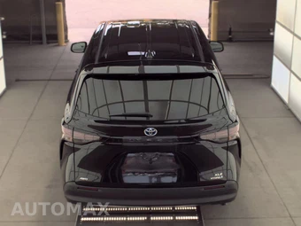 2024 Toyota Sienna XLE 7-Passenger 120.5" WB - miniatura 5