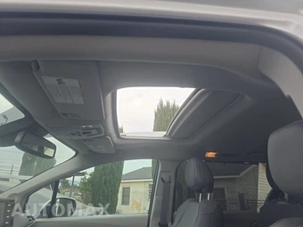 2024 Toyota Sienna XLE 8-Passenger 120.5" WB - miniatura 20