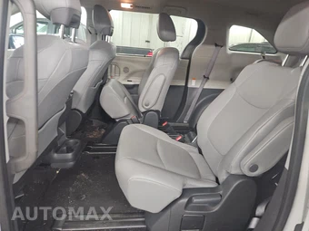 2024 Toyota Sienna XLE 8-Passenger 120.5" WB - miniatura 13