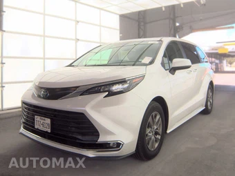 2024 Toyota Sienna XLE 8-Passenger 120.5" WB