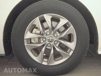 2024 Toyota Sienna XLE 8-Passenger 120.5" WB - miniatura 9