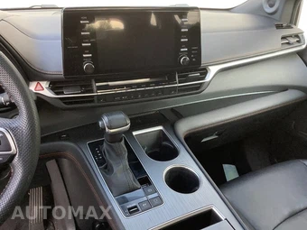2024 Toyota Sienna XSE 7-Passenger 120.5" WB - miniatura 17
