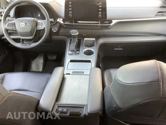 2024 Toyota Sienna XSE 7-Passenger 120.5" WB - miniatura 46