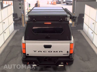 2024 Toyota Tacoma Hybrid Trailhunter Crew Cab Medium Bed - miniatura 5