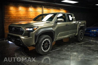 2024 Toyota Tacoma Hybrid TRD Off Road Crew Cab Medium Bed - miniatura 2