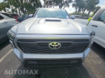 2024 Toyota Tacoma Hybrid TRD Sport Crew Cab Medium Bed - miniatura 2