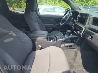 2024 Toyota Tacoma SR Crew Cab Medium Bed – miniatura 8