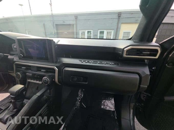 2024 Toyota Tacoma SR Crew Cab Medium Bed - miniatura 19