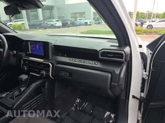 2024 Toyota Tacoma SR Crew Cab Medium Bed - miniatura 19