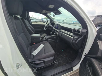 2024 Toyota Tacoma SR Extended Cab Long Bed - miniatura 8