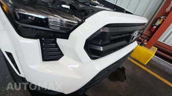 2024 Toyota Tacoma SR Extended Cab Long Bed – miniatura 25