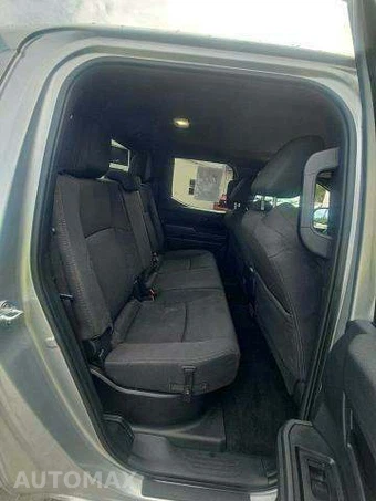 2024 Toyota Tacoma SR5 - miniatura 16