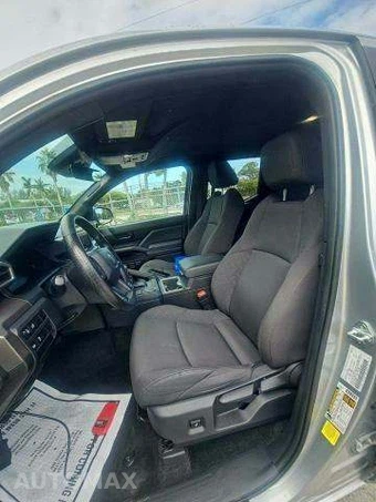 2024 Toyota Tacoma SR5 - miniatura 6