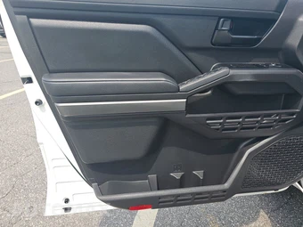 2024 Toyota Tacoma SR5 Crew Cab Medium Bed - miniatura 9