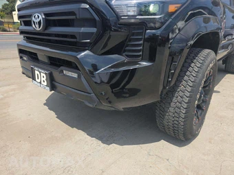 2024 Toyota Tacoma SR5 Crew Cab Medium Bed - miniatura 21
