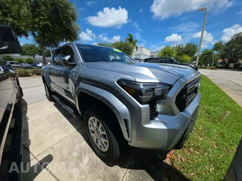 2024 Toyota Tacoma SR5 Crew Cab Medium Bed - miniatura 4