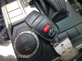 2024 Toyota Tacoma SR5 Crew Cab Medium Bed - miniatura 8