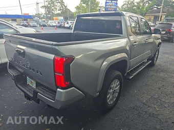 2024 Toyota Tacoma SR5 Crew Cab Medium Bed - miniatura 3