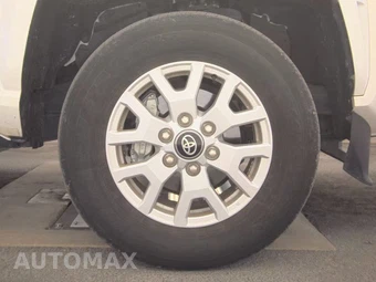 2024 Toyota Tacoma SR5 Crew Cab Medium Bed - miniatura 10