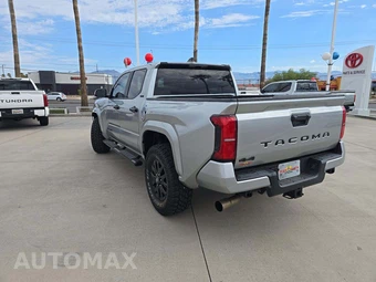 2024 Toyota Tacoma SR5 Crew Cab Medium Bed - miniatura 2