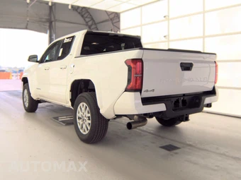 2024 Toyota Tacoma SR5 Crew Cab Medium Bed - miniatura 8