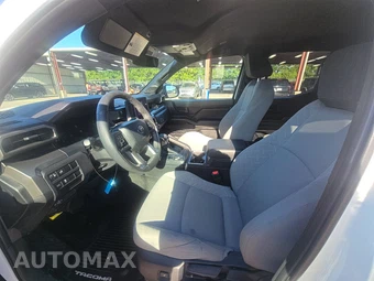 2024 Toyota Tacoma SR5 Crew Cab Medium Bed - miniatura 13