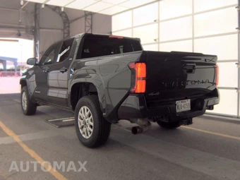 2024 Toyota Tacoma SR5 Crew Cab Medium Bed - miniatura 8