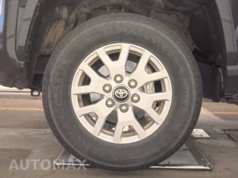 2024 Toyota Tacoma SR5 Crew Cab Medium Bed - miniatura 9