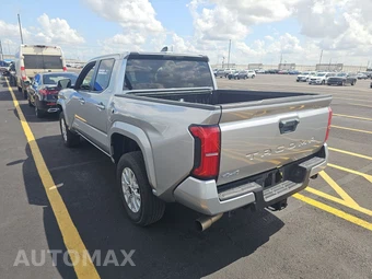 2024 Toyota Tacoma SR5 Crew Cab Medium Bed - miniatura 6