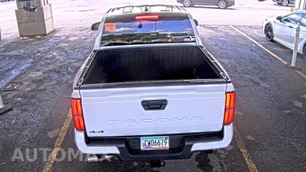 2024 Toyota Tacoma SR5 Crew Cab Medium Bed - miniatura 5