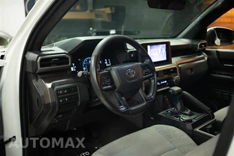 2024 Toyota Tacoma SR5 Crew Cab Medium Bed - miniatura 8