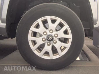 2024 Toyota Tacoma SR5 Crew Cab Medium Bed - miniatura 10