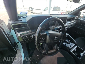 2024 Toyota Tacoma SR5 Crew Cab Medium Bed – miniatura 11