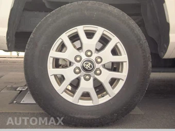 2024 Toyota Tacoma SR5 Crew Cab Medium Bed - miniatura 11
