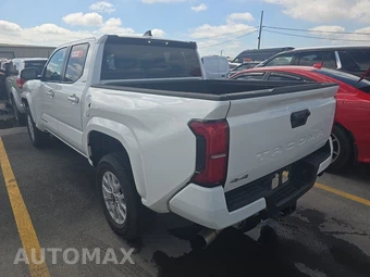 2024 Toyota Tacoma SR5 Crew Cab Medium Bed - miniatura 6