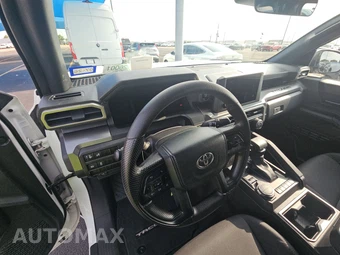2024 Toyota Tacoma SR5 Crew Cab Medium Bed - miniatura 11