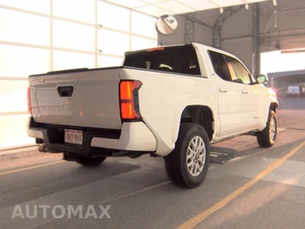 2024 Toyota Tacoma SR5 Crew Cab Medium Bed - miniatura 5
