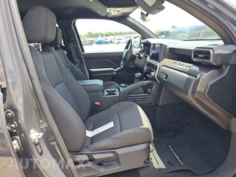 2024 Toyota Tacoma SR5 Crew Cab Medium Bed - miniatura 8
