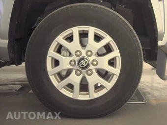 2024 Toyota Tacoma SR5 Crew Cab Medium Bed - miniatura 10