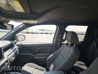 2024 Toyota Tacoma SR5 Crew Cab Medium Bed - miniatura 14