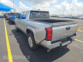 2024 Toyota Tacoma SR5 Crew Cab Medium Bed - miniatura 6