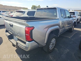 2024 Toyota Tacoma SR5 Crew Cab Medium Bed - miniatura 4