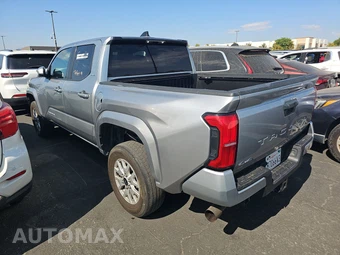 2024 Toyota Tacoma SR5 Crew Cab Medium Bed - miniatura 6