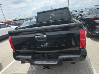 2024 Toyota Tacoma SR5 Crew Cab Medium Bed - miniatura 5