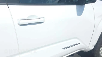 2024 Toyota Tacoma SR5 Crew Cab Medium Bed - miniatura 24