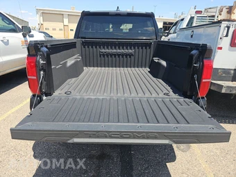 2024 Toyota Tacoma SR5 Crew Cab Medium Bed – miniatura 17