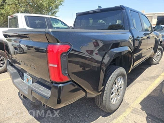 2024 Toyota Tacoma SR5 Crew Cab Medium Bed – miniatura 4