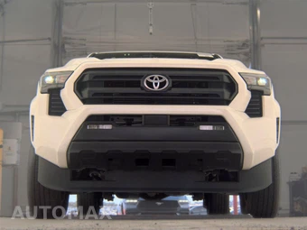 2024 Toyota Tacoma SR5 Crew Cab Medium Bed - miniatura 3