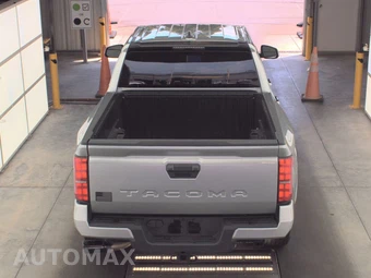 2024 Toyota Tacoma SR5 Crew Cab Medium Bed - miniatura 5